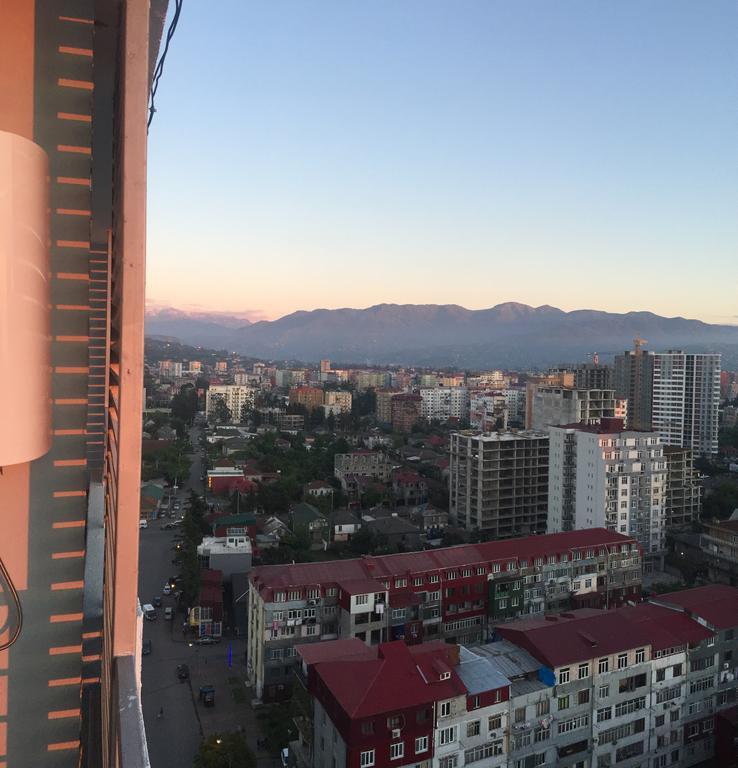 Stars Apartment Batumi Exteriör bild