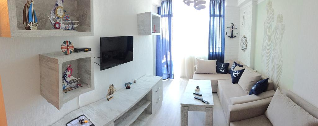 Stars Apartment Batumi Exteriör bild