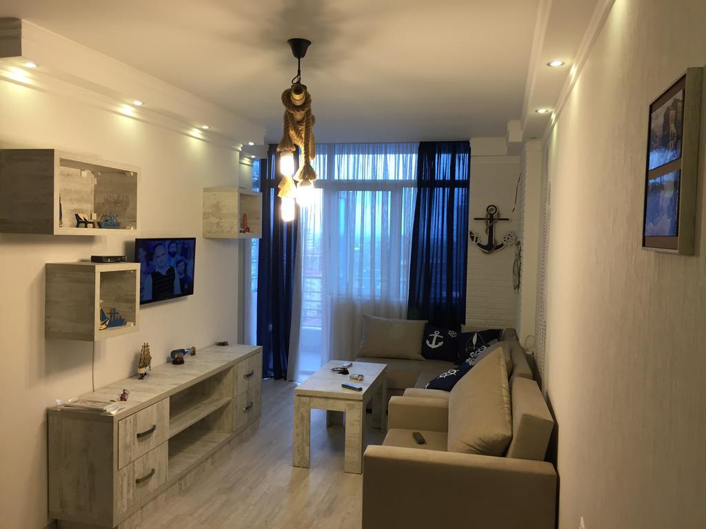 Stars Apartment Batumi Exteriör bild