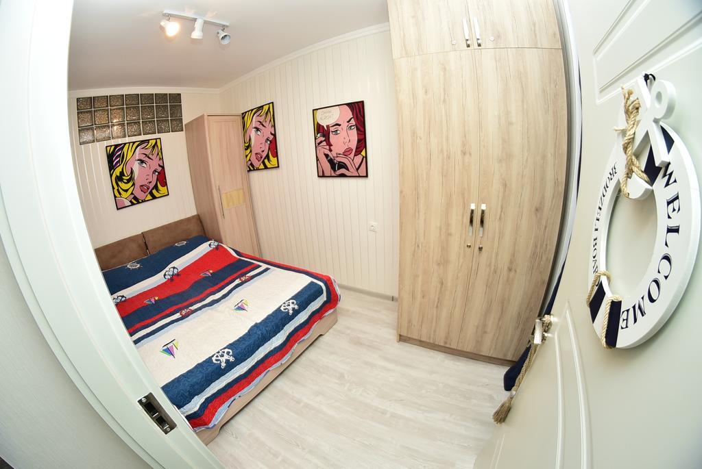 Stars Apartment Batumi Exteriör bild