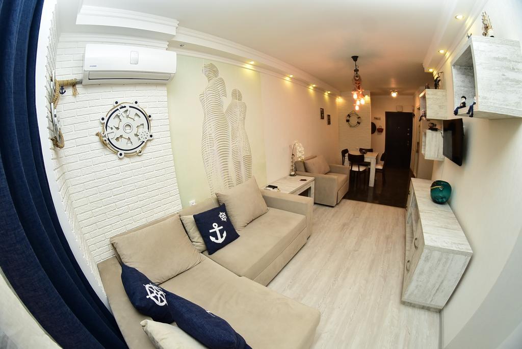 Stars Apartment Batumi Exteriör bild